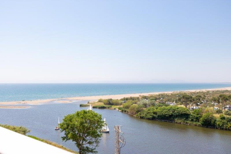 Mar Y Sol Apartment เอมปูเรียบราบา ภายนอก รูปภาพ